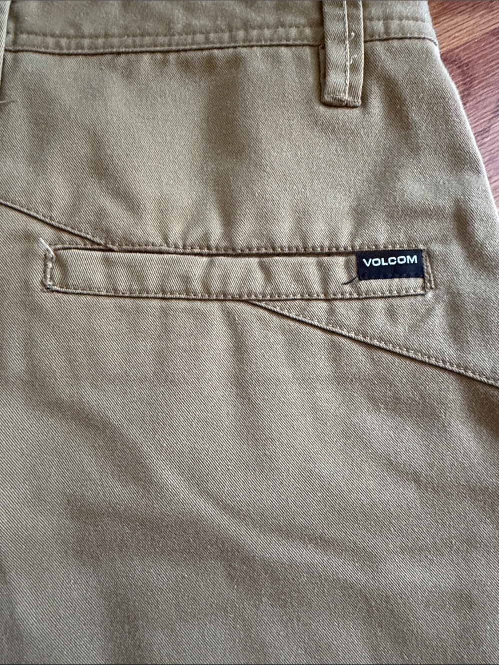 Volcom Men's Olive Flat Front Chino Shorts - Picture 4 of 6